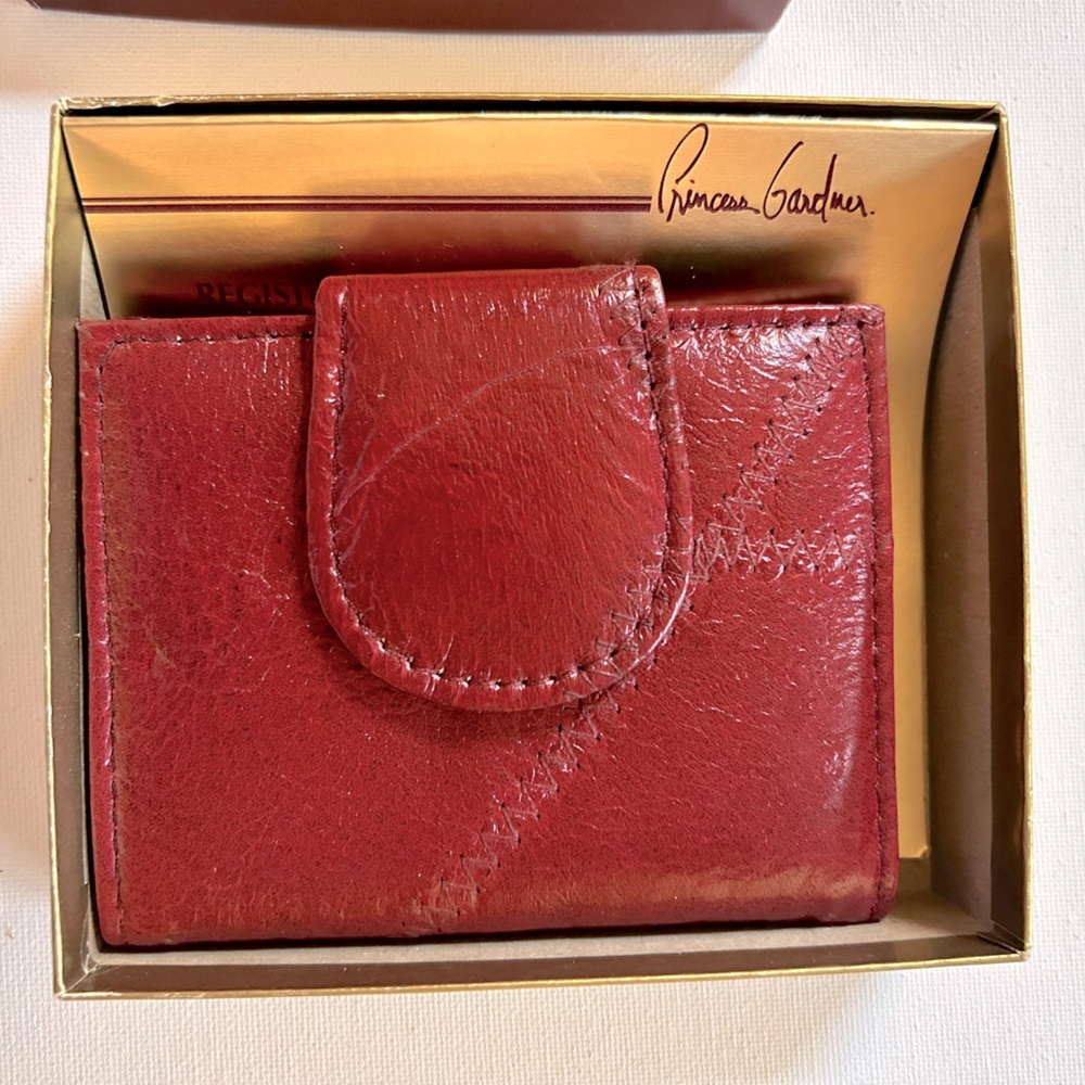 Princess Gardner Vintage Quality Leather Bifold Wallet New in Original Box